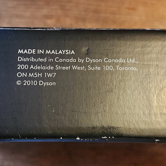 2010 Dyson Handheld Cleaning Kit BNIP - Picture 6 of 7